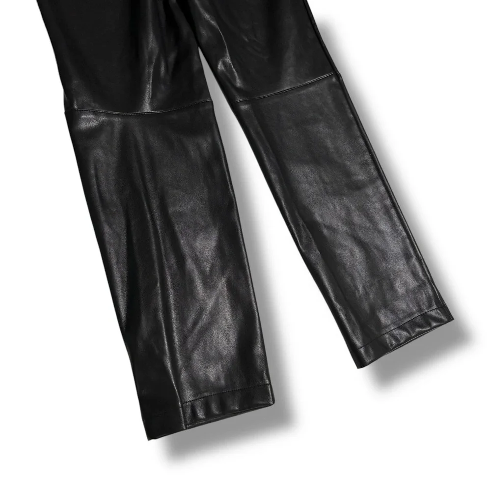 7 For All Mankind Women's Black‎ Faux Leather Pants Straight Leg Size XS 24 x 26